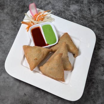 Vindaloo Indian Cuisine - Ellesmere - Samosas - Indian Near Me - Toronto, Ontario