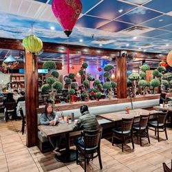 Dakao Restaurant And Bar - Inside