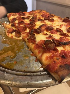 Joe & Pat's Pizzeria & Restaurant by null