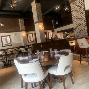 Ostrea Detroit - Ambiance - Seafood Near Me - Detroit, Michigan Ostrea Detroit - Ambiance - Seafood Near Me - Detroit, Michigan