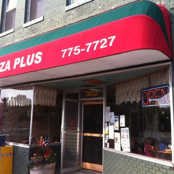 Pizza Plus - the front of the restaurant - Pizza Near Me - Cadillac, Michigan