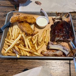 The Cookshack - Chicken & Ribs!