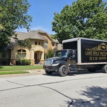 Lone Wolf Moving - Movers Near Me - Round Rock, Texas