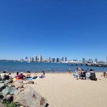 Coronado Ferry Landing - Beautiful day at the bay - Shopping Centers Near Me - Coronado, California