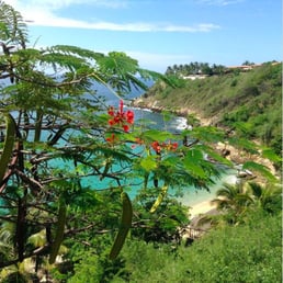 It almost seems surreal when you come to the top of the steps at Playa Carrizalillo!