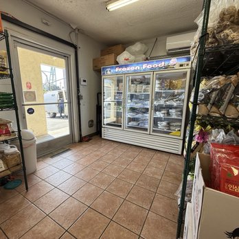 Hansung Ggoolmott Kimchi - Front of store - International Grocery Near Me - Buena Park, California