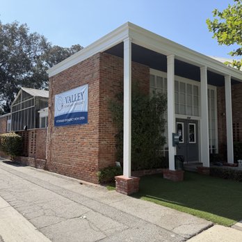 Valley Veterinary Emergency - Emergency Pet Hospital Near Me - Sherman Oaks, California Valley Veterinary Emergency - Emergency Pet Hospital Near Me - Sherman Oaks, California