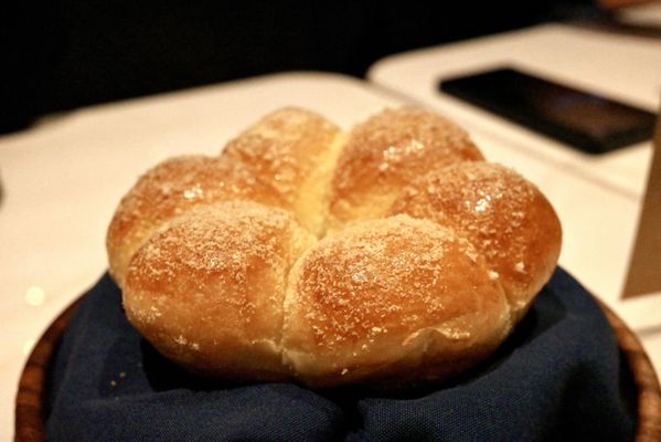 Restaurant Naides by null