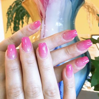 Nail Design - Nail Salons Near Me - Lincoln, Nebraska
