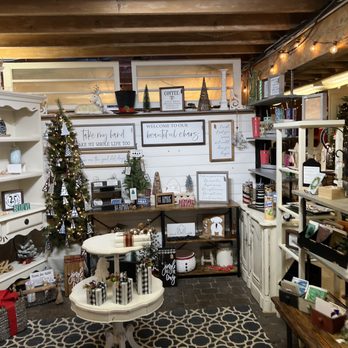 Prestige Creative Markets + Nursery - Gifts - Nurseries & Gardening Near Me - Bartlett, Illinois