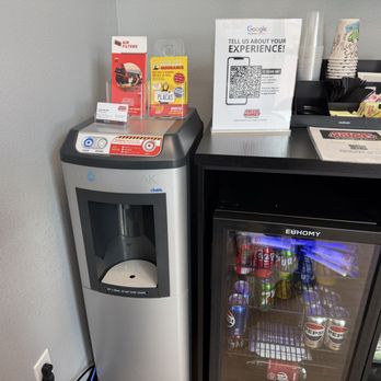 Grease Monkey - Water dispenser and drink fridge - Oil Change Stations Near Me - Fresno, California Grease Monkey - Water dispenser and drink fridge - Oil Change Stations Near Me - Fresno, California
