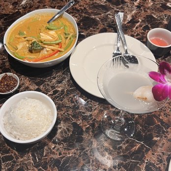 Super Sap's - Red curry with tofu - Thai Near Me - Cedar Park, Texas