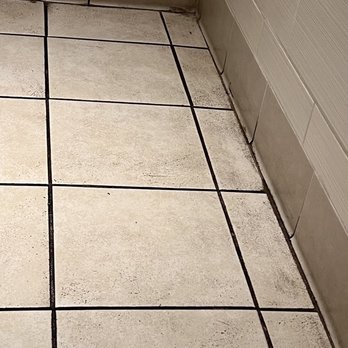Starbucks - Women's bathroom - Coffee & Tea Near Me - Payson, Arizona