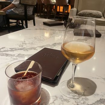 The Lobby Lounge - Barrel-Aged Manhattan & a Rose - Lounges Near Me - Milwaukee, Wisconsin The Lobby Lounge - Barrel-Aged Manhattan & a Rose - Lounges Near Me - Milwaukee, Wisconsin