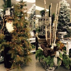 Beck's Silk Plant - Holiday looks great!