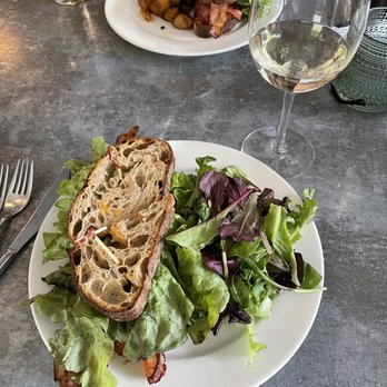 Lovina - BLT with greens - New American Near Me - Calistoga, California