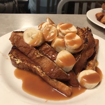 The Paramount - French Toast - Breakfast & Brunch Near Me - Boston, Massachusetts The Paramount - French Toast - Breakfast & Brunch Near Me - Boston, Massachusetts