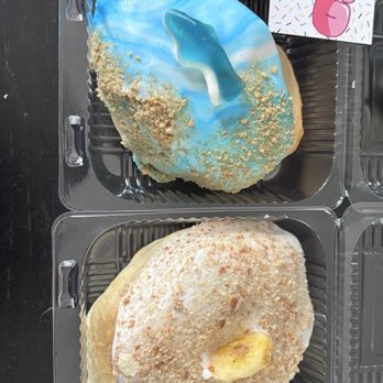 Stuf’d Donuts + Drinks - Shark bite and banana pudding - Donuts Near Me - Holly Springs, North Carolina Stuf’d Donuts + Drinks - Shark bite and banana pudding - Donuts Near Me - Holly Springs, North Carolina