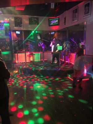 Lizard Lounge by null