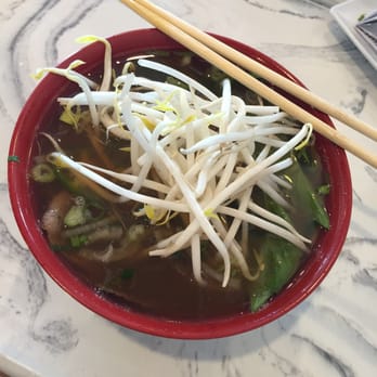 Pho Vietnam - Pho with Eye Round Steak and Well Done Brisket - Vietnamese Near Me - Raleigh, North Carolina