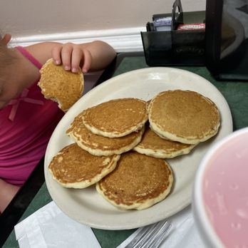 CJ's Olde Towne Restaurant - Silver Dollar Pancakes - Southern Near Me - Asheboro, North Carolina