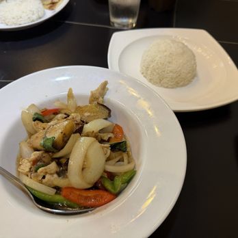Satang Thai Cuisine - Thai Near Me - Beaverton, Oregon Satang Thai Cuisine - Thai Near Me - Beaverton, Oregon