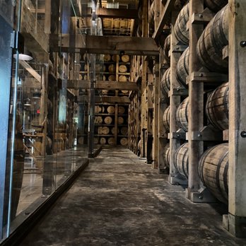The Jack Daniel Distillery - The tasting room - Distilleries Near Me - Lynchburg, Tennessee