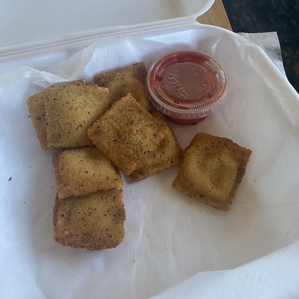The Brown Jug - Fried Cheese Ravioli - Pizza Near Me - Chelsea, Massachusetts