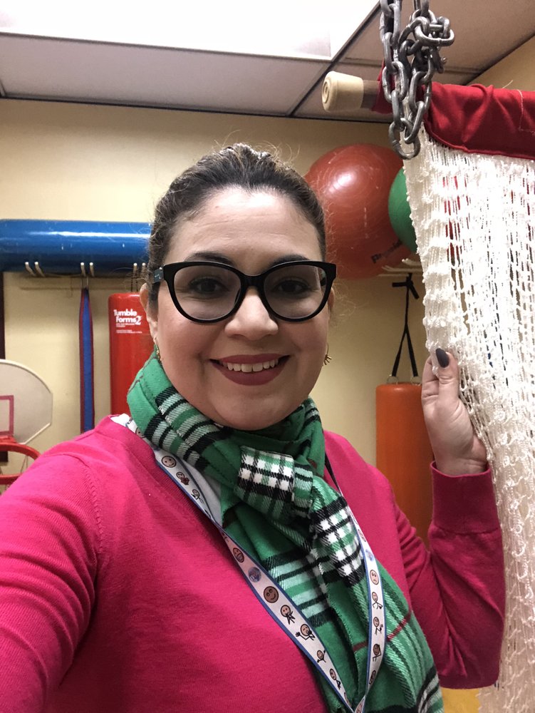Miranda de Montmollin - child therapist in Miami, FL