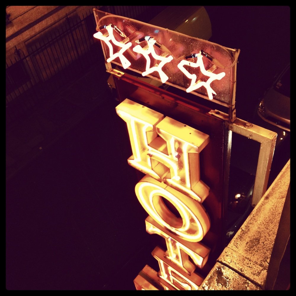 Austin's Arts et Metiers Hotel - Outside room - Hotels Near Me - Paris, 75