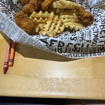PDQ Chicken - Hair in my food - Fast Food Near Me - Lakeland, Florida