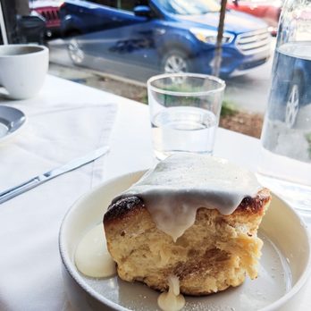 The Vandal - Cinnamon roll - Wine Bars Near Me - Pittsburgh, Pennsylvania