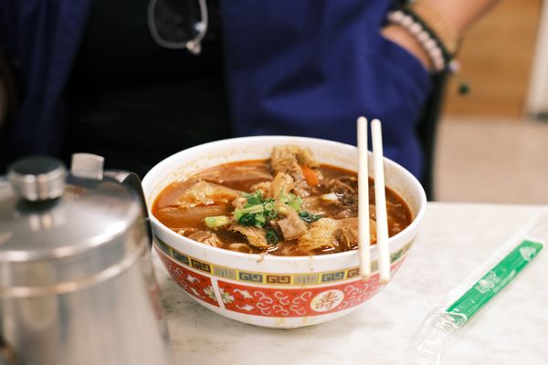 Bo Ky by null