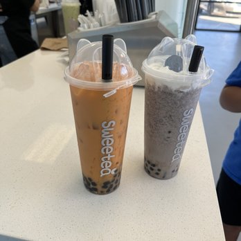 Sweetea - Thai Tea and Oreo smoothie - Desserts Near Me - Fair Oaks, California