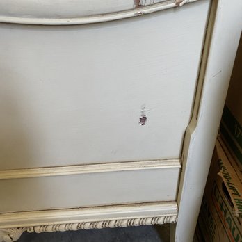 Workaholic Express - Bench damage - Movers Near Me Workaholic Express - Bench damage - Movers Near Me