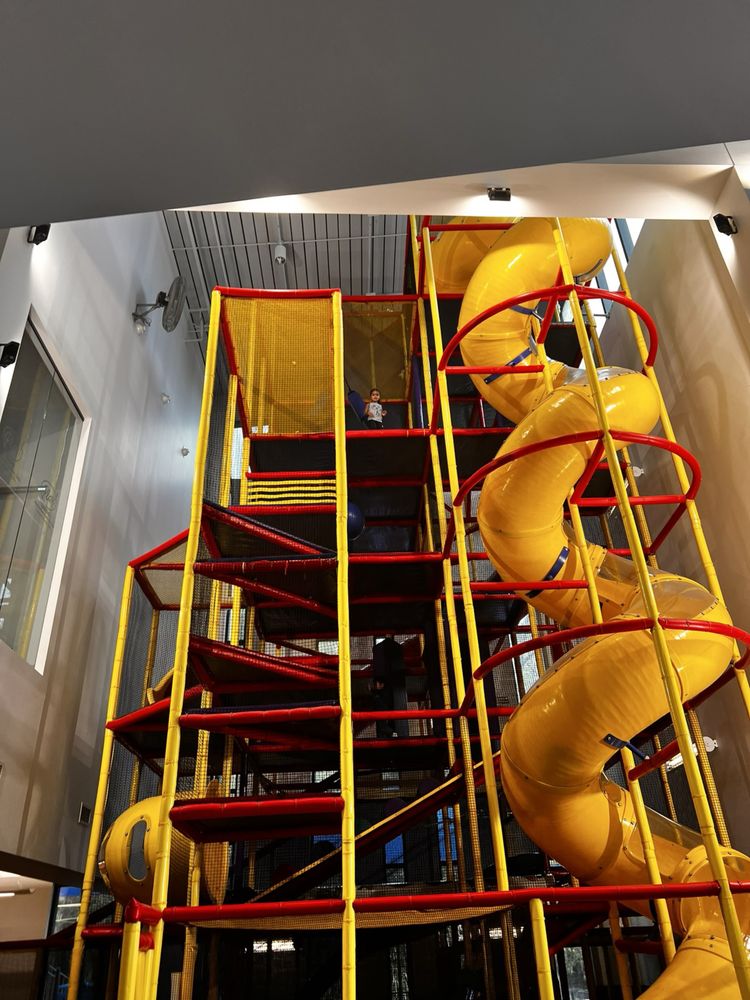 Highland Recreation Complex Image
