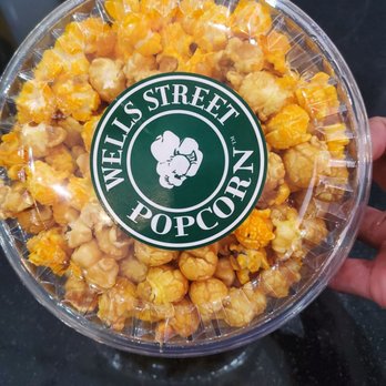 Wells Street Popcorn - Popcorn Shops Near Me - Oak Park, Illinois