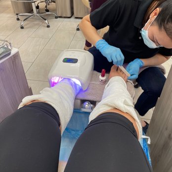 Vida Nail Spa - Deluxe Lavender Pedicure. - Nail Salons Near Me - Oakley, California Vida Nail Spa - Deluxe Lavender Pedicure. - Nail Salons Near Me - Oakley, California