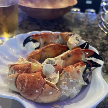 High Tide Harry's - Delicious Stone Crab - Seafood Near Me - Orlando, Florida High Tide Harry's - Delicious Stone Crab - Seafood Near Me - Orlando, Florida