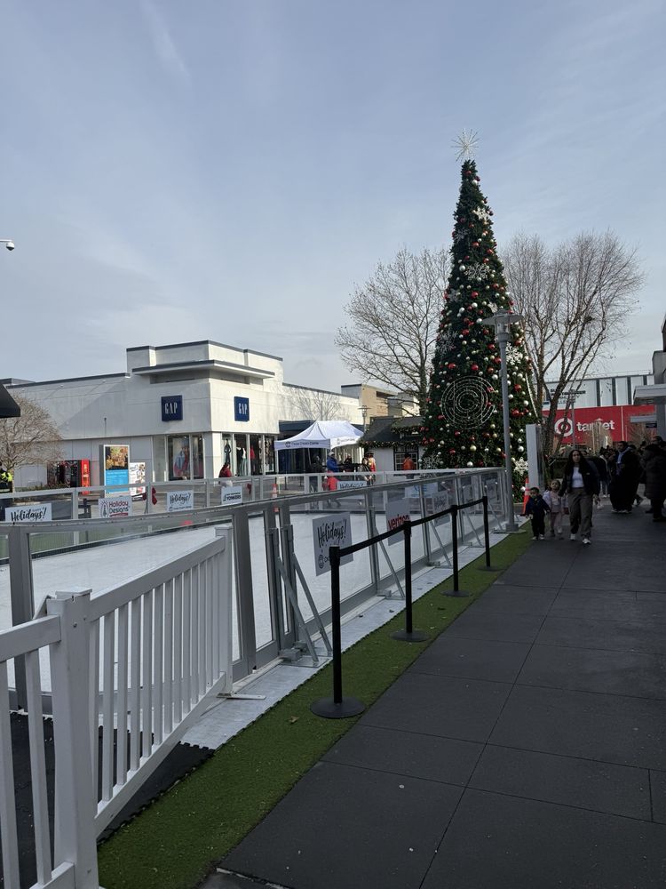 Cross County Shopping