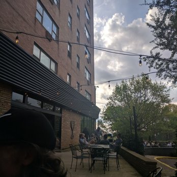 Freddy's - Outside patio - Desserts Near Me - Birmingham, Alabama