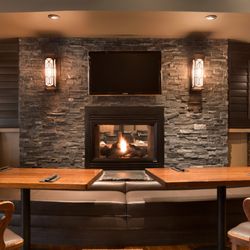 Knotted Thistle Pub - Fireplace