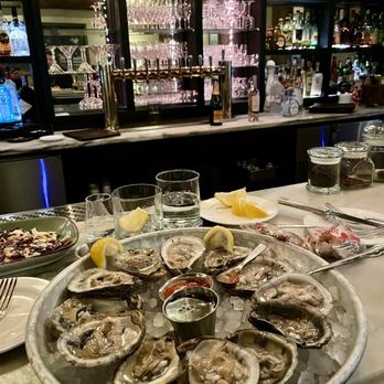 The Farm Table - Fresh oysters - New American Near Me - Bernardston, Massachusetts