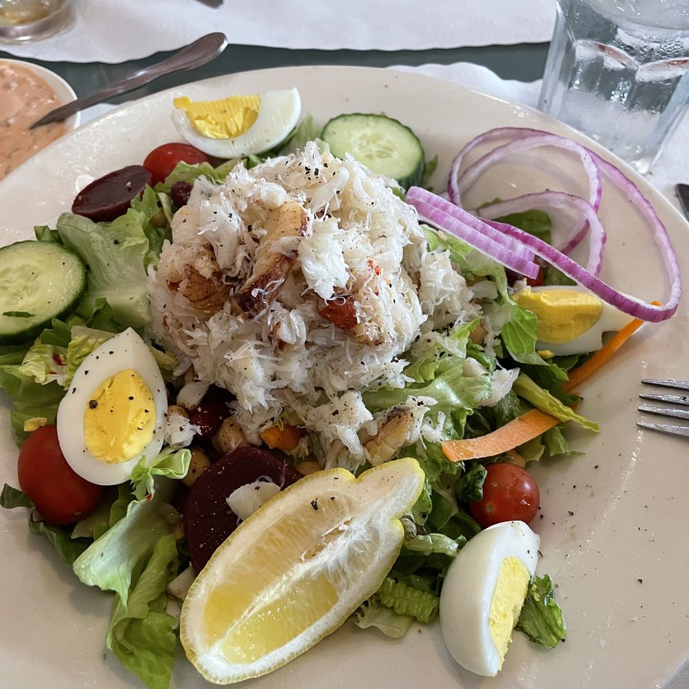 Vallemar Station - Deliciously fresh crab salad - Steakhouses Near Me - Pacifica, California