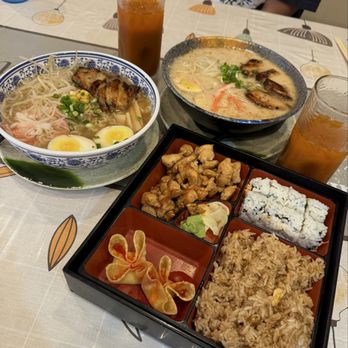 Sakura 15 - Japanese Near Me - Bloomington, Indiana