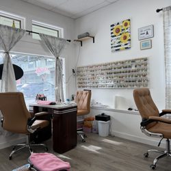Happy Nail Spa