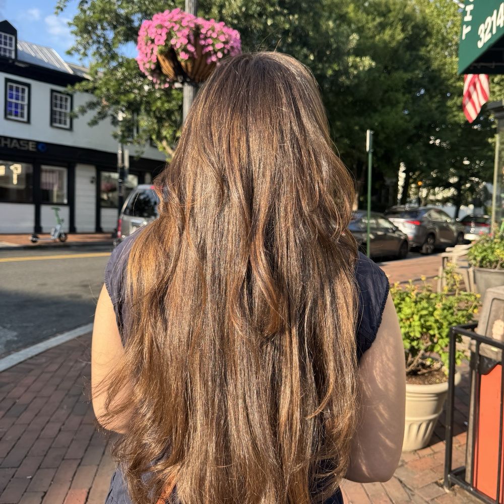 Salon Georgetown - Hair Salons Near Me - Washington, DC, District of Columbia