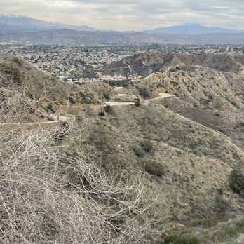 Skyline Drive Trails - View - Hiking Near Me - Corona, California