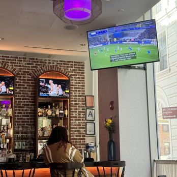 Half Moon - Breakfast & Brunch Near Me - New York, New York