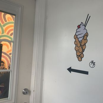 Double Three - When you walk into the main door turn left - Ice Cream & Frozen Yogurt Near Me - Honolulu, Hawaii